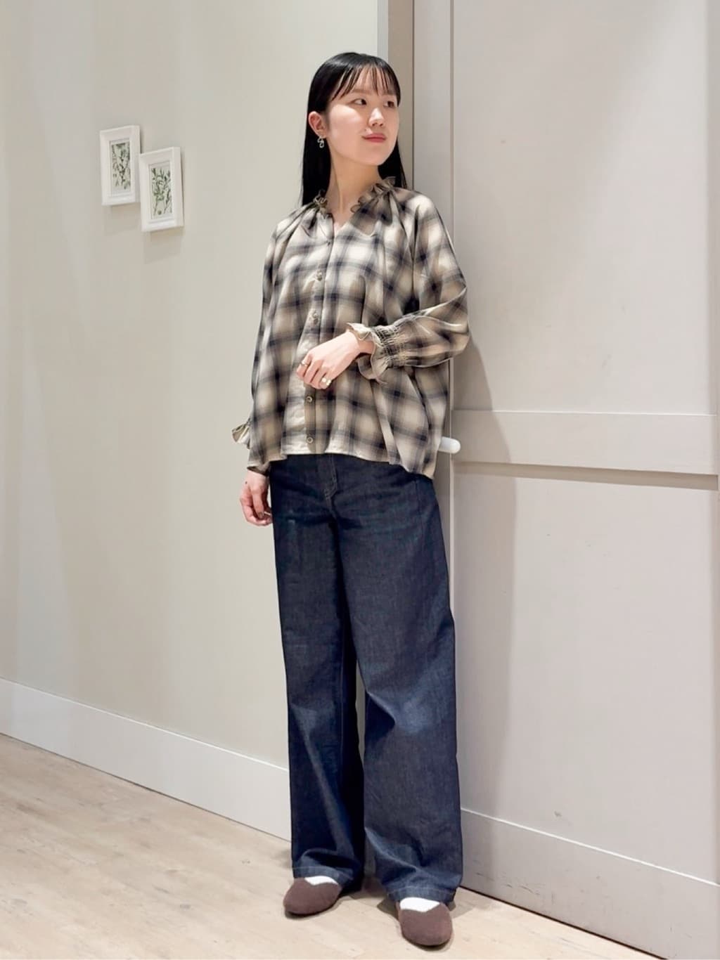 Mayuさんの「grove｜【SOMETHING&times;grove別注】LISAWIDE DENIM PANTS」を使ったコーディネート