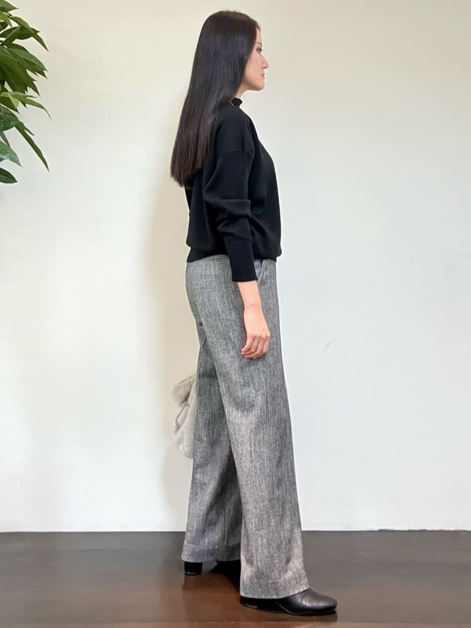 カレンさんの「UNTITLED｜」を使ったコーディネート