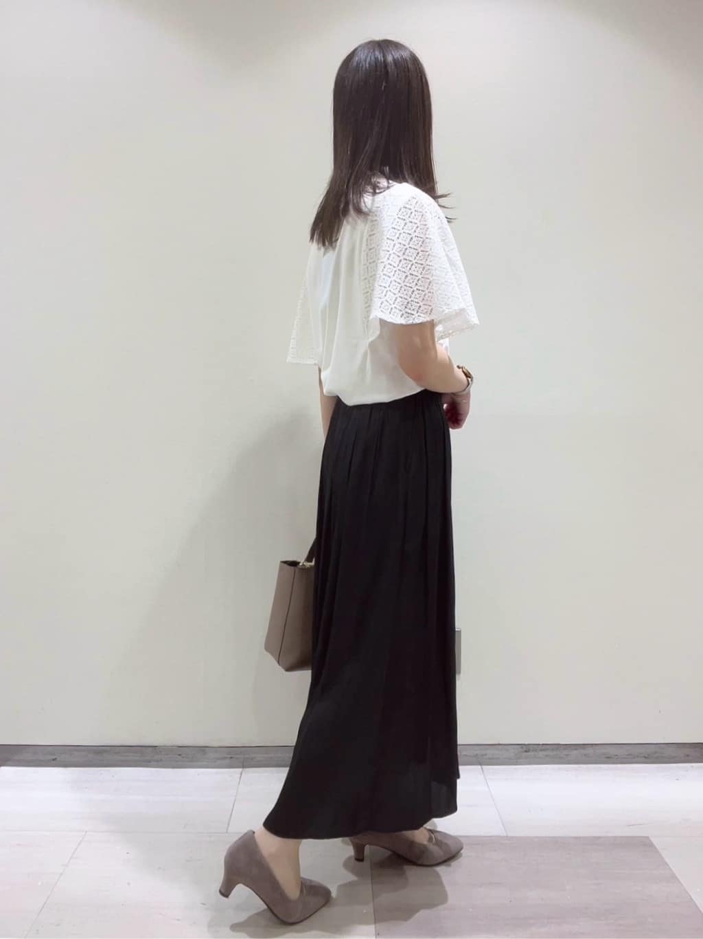 yukaさんの「Reflect｜幾何レーススリーブプルオーバージャージ」を使ったコーディネート