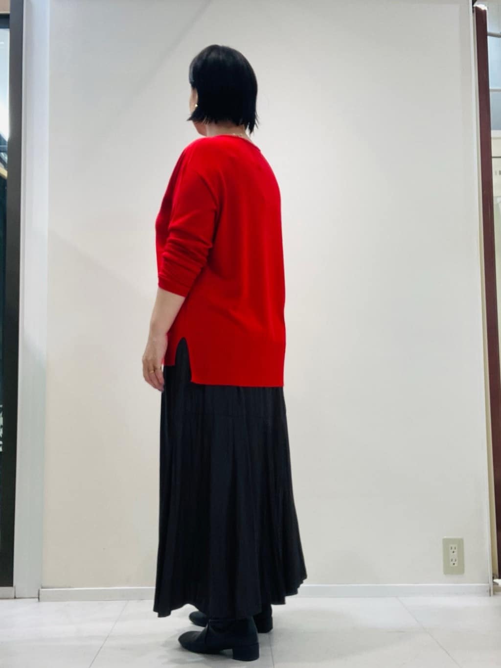 YUMIKOさんの「UNTITLED｜【洗える/1枚で着映え】ソフト裾フレアスカート」を使ったコーディネート