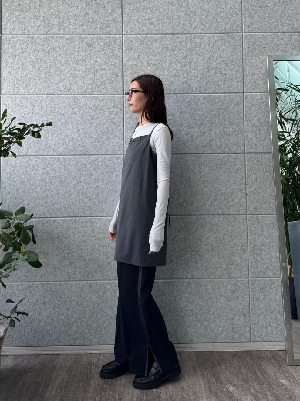 uchi__yamaさんの「CODE A｜tailored mood mini dress」を使ったコーディネート