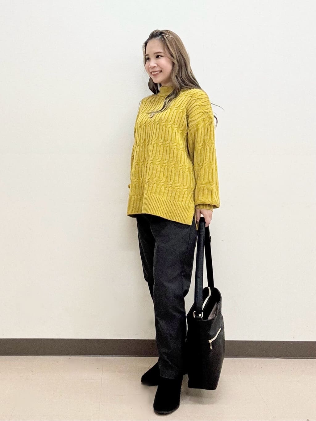 shioさんの「SHOO･LA･RUE｜【撥水/洗える】ショートフーディーダウン」を使ったコーディネート