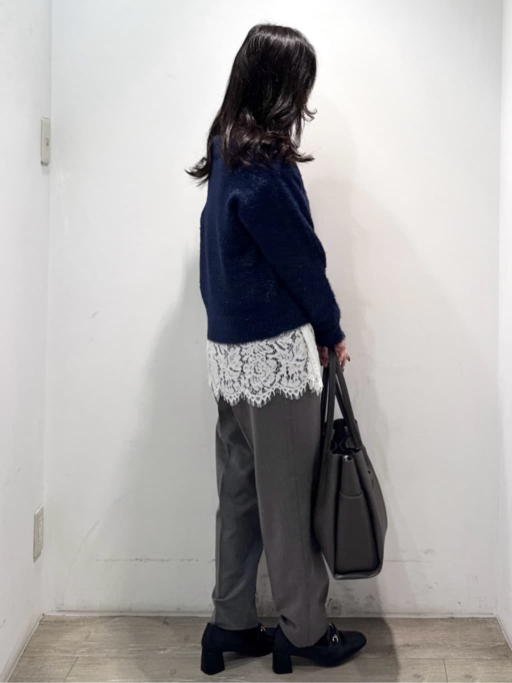 yuicciさんの「OPAQUE.CLIP｜ウォームタッチ イージーテーパードパンツ【洗濯機洗OK／ストレッチ】」を使ったコーディネート