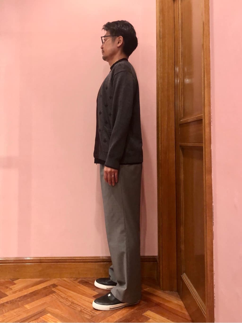 OKJさんの「DRESSTERIOR｜エンブロイダリー ニットカーディガン」を使ったコーディネート