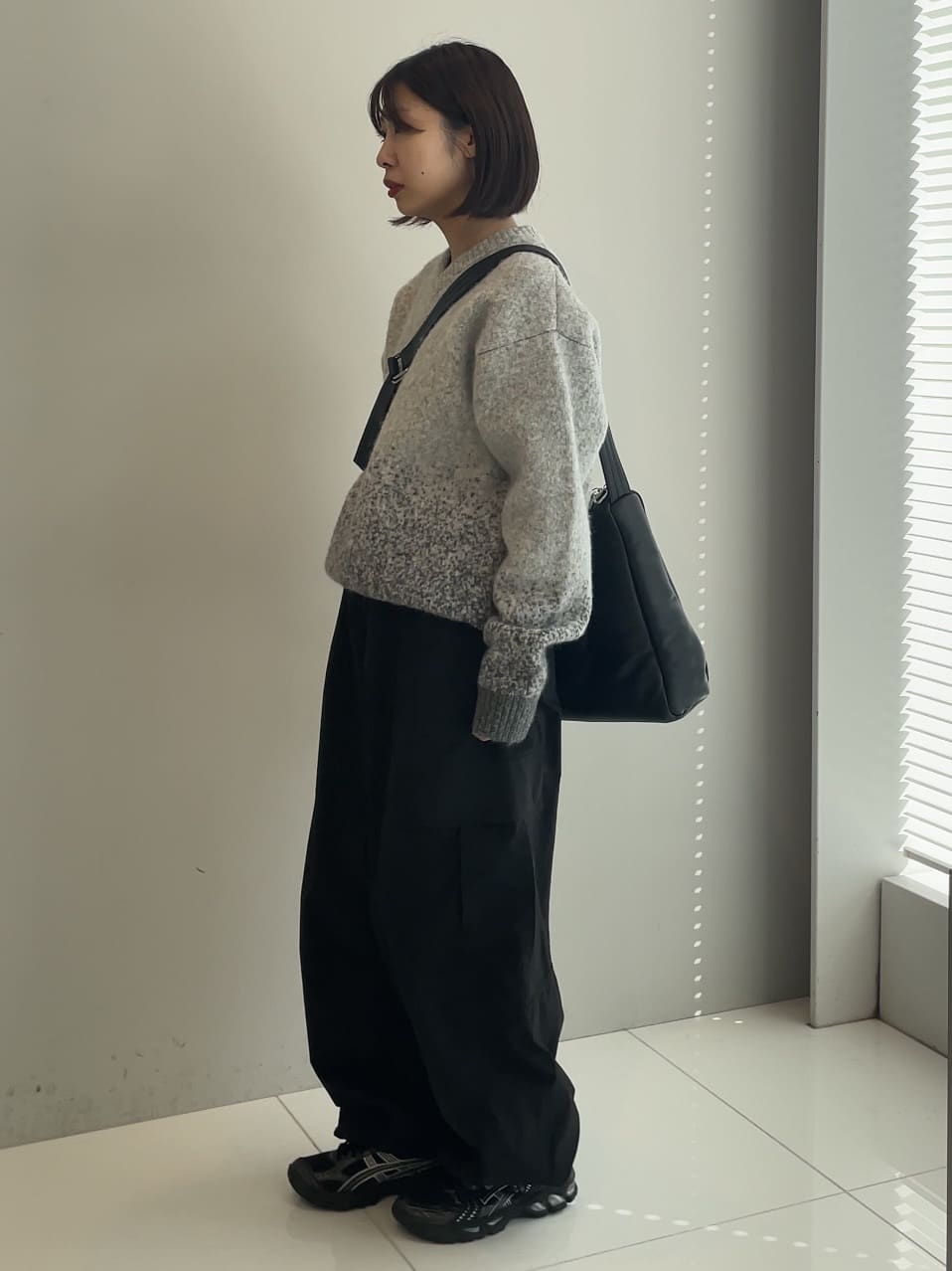 abeさんの「tk.TAKEO KIKUCHI｜バギーバレルカーゴパンツ」を使ったコーディネート