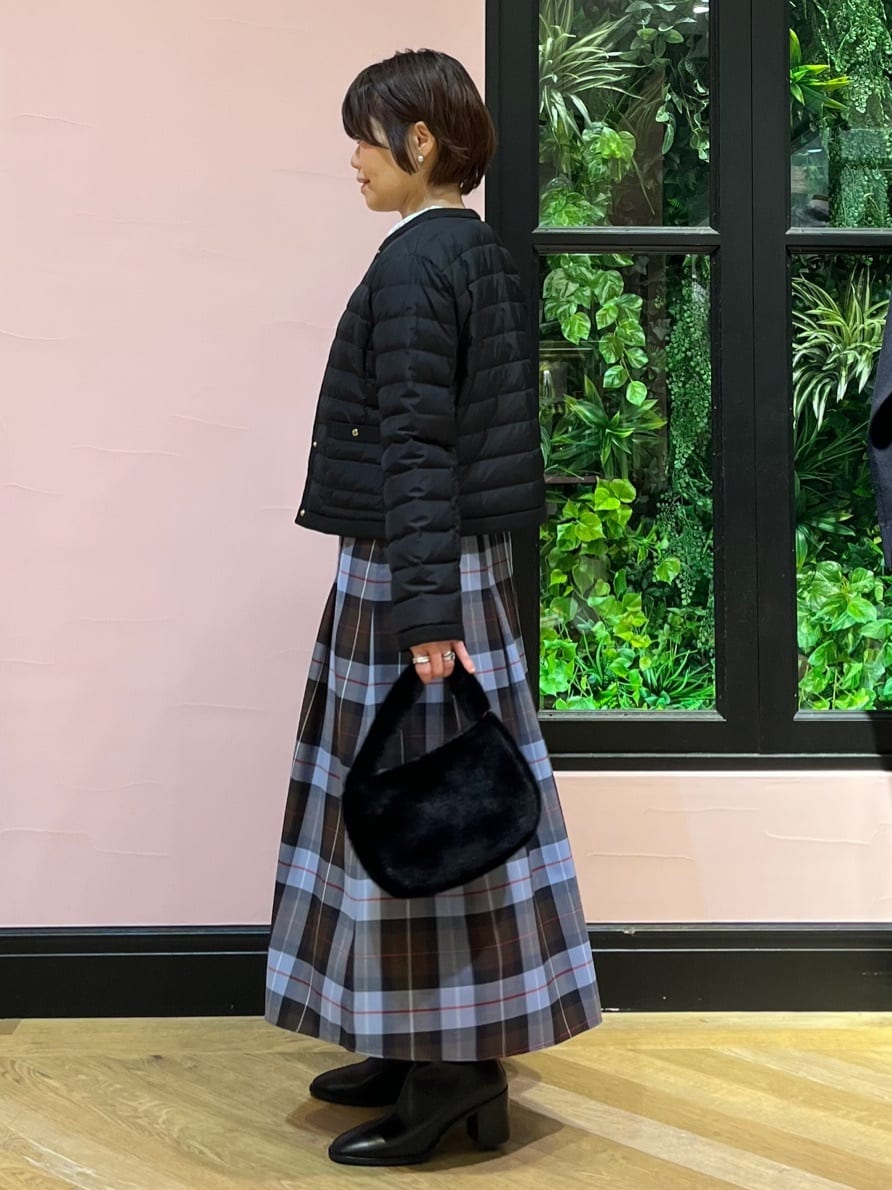 ogataさんの「DRESSTERIOR｜コンパクトフェイクファーバッグ」を使ったコーディネート