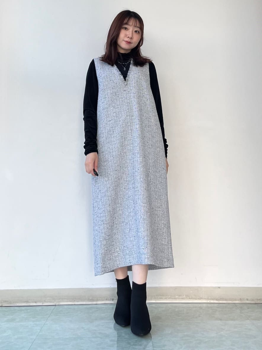 KAHOさんの「UNTITLED｜【ハイネック/レイヤード/重ね着におすすめ】トリコットベロア シアーインナー」を使ったコーディネート