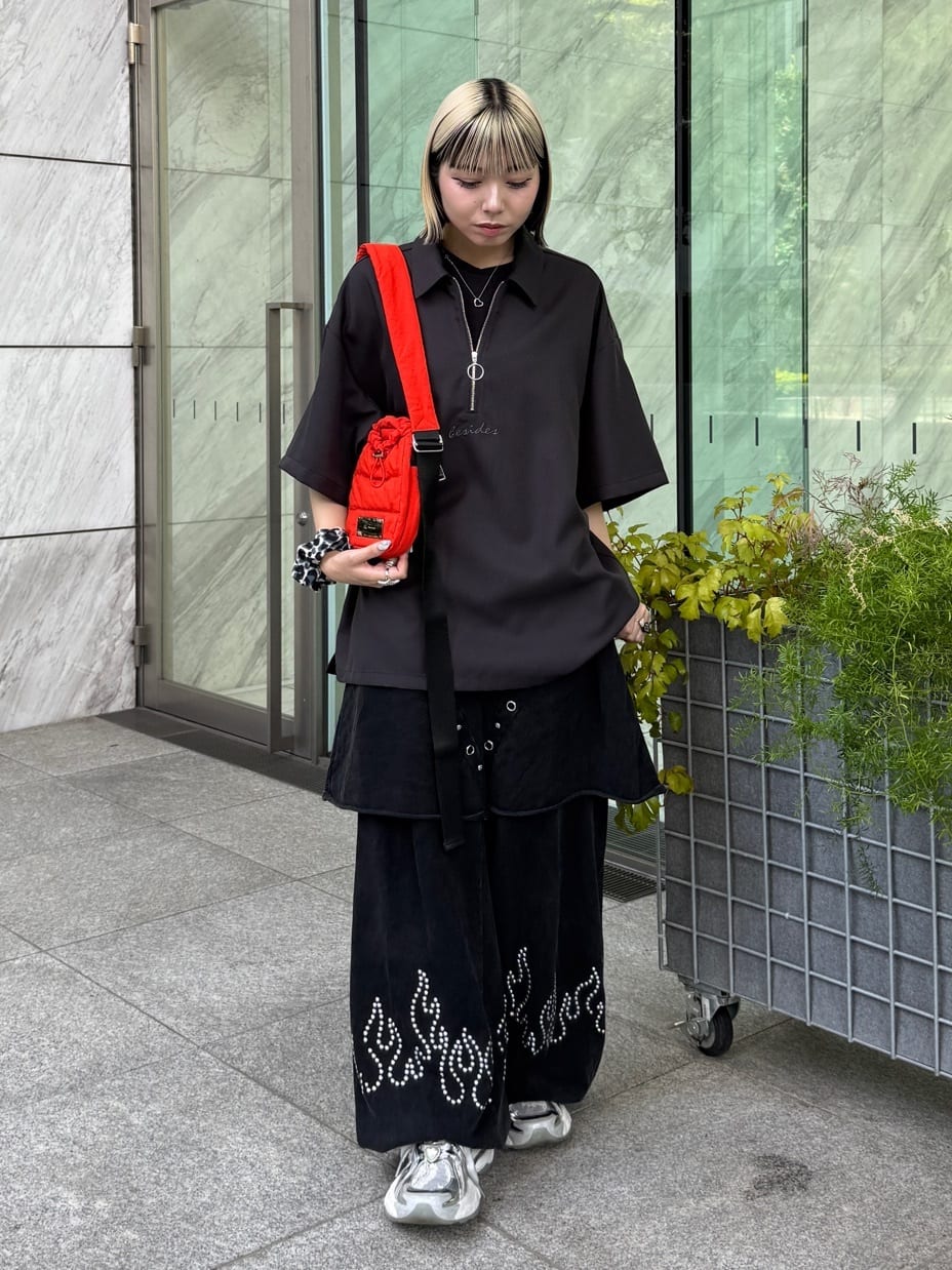 川本葵さんの「tk.TAKEO KIKUCHI｜」を使ったコーディネート