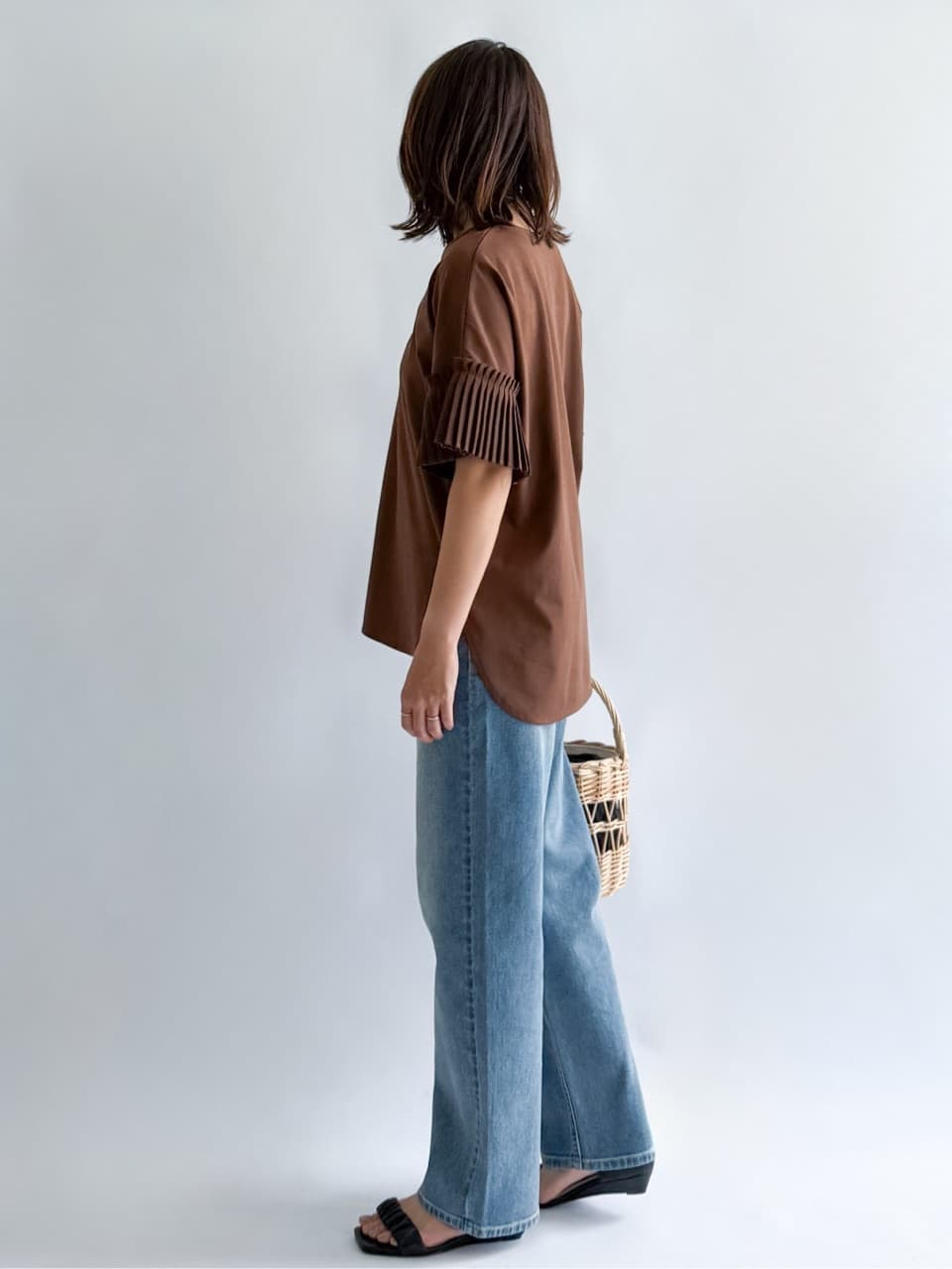 yuka.aさんの「OPAQUE.CLIP｜プリーツスリーブドッキングトップス【洗濯機洗い可】」を使ったコーディネート