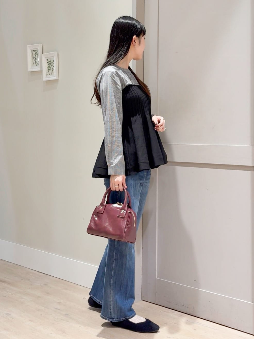 Mayuさんの「grove｜一枚でトレンド完成！体型カバーも叶うニットビスチェドッキングブラウス」を使ったコーディネート