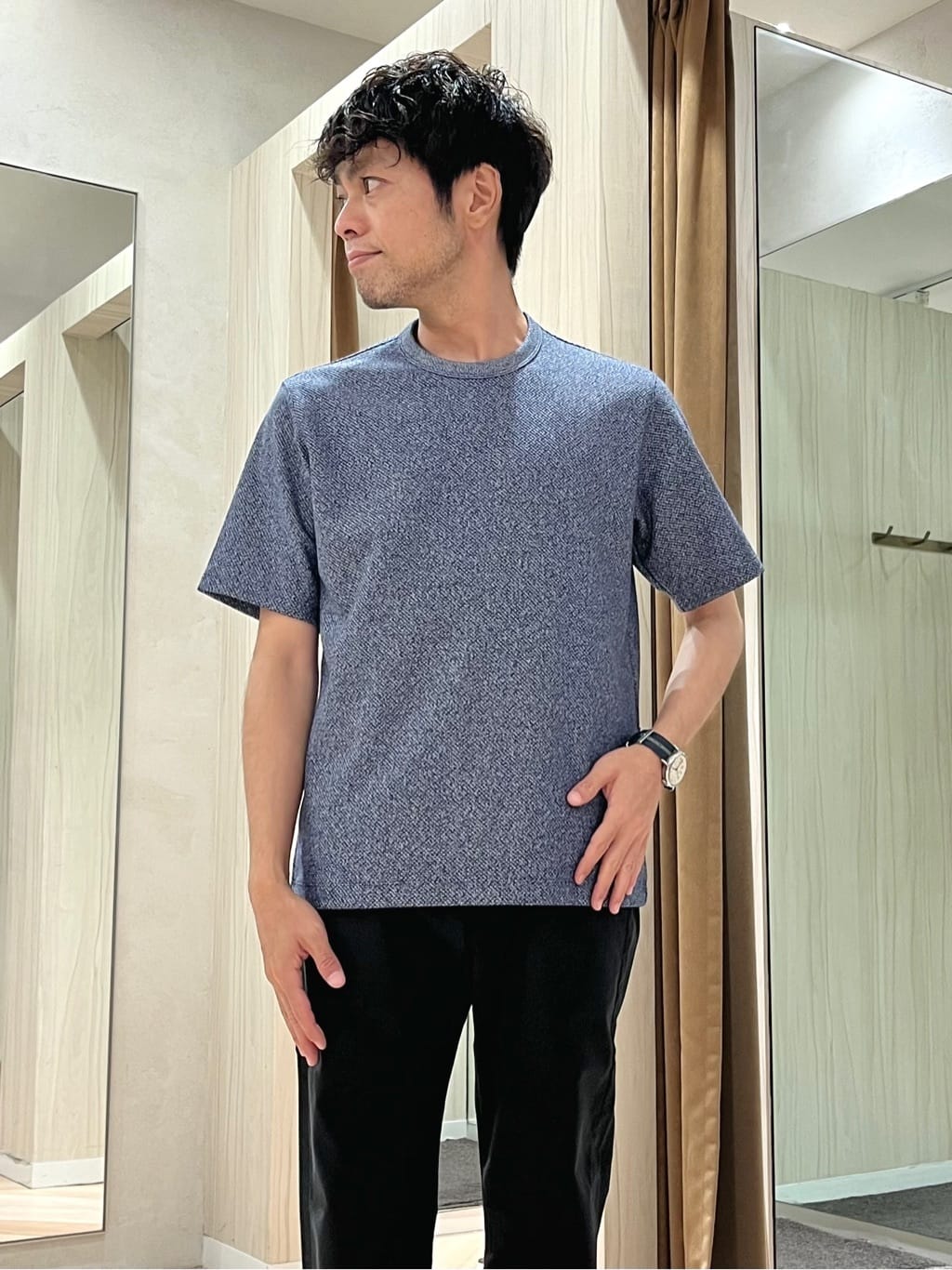 URAさんの「TAKEO KIKUCHI｜【Made in JAPAN】播州織 ストレッチ パンツ」を使ったコーディネート