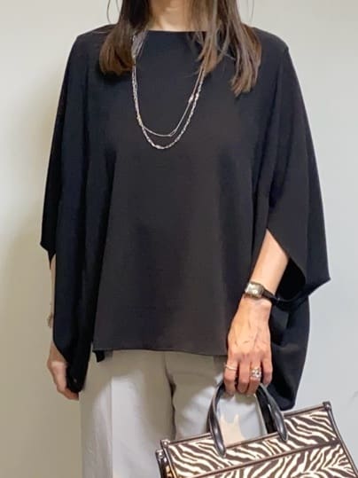 tomoさんの「UNTITLED｜【古畑星夏さん着用/選べる3柄】ジャカードミディアムトート」を使ったコーディネート