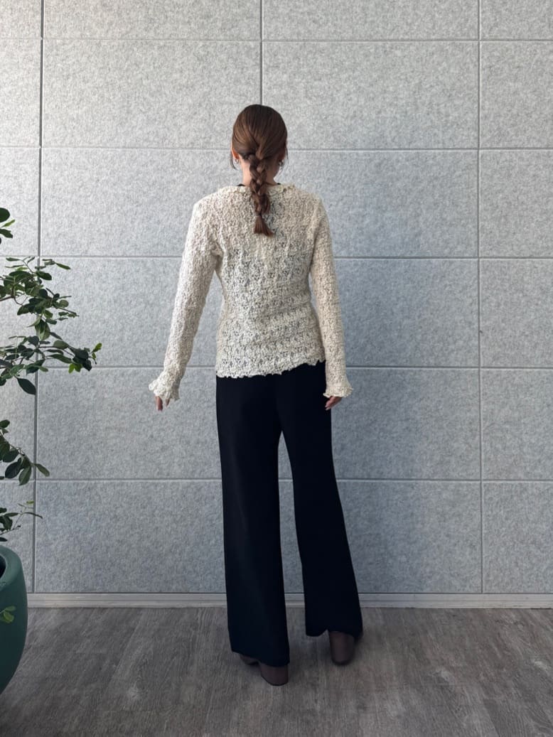 designer yukaさんの「CODE A｜easy－fit trousers」を使ったコーディネート