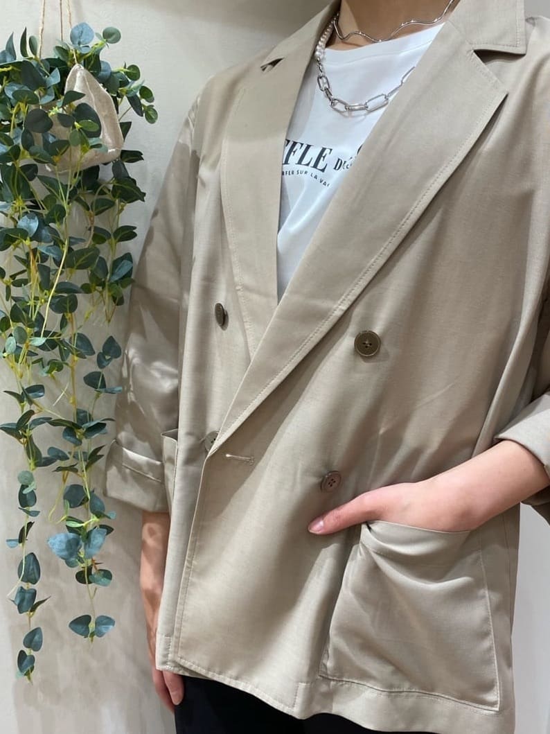 まなしぃさんの「grove｜【冷感】サマーハイパーストレッチテーパードパンツ」を使ったコーディネート