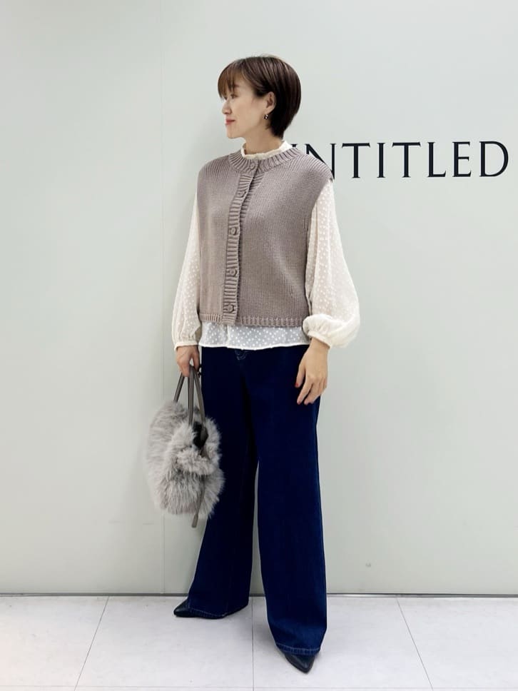 Mikiさんの「UNTITLED｜【レイヤード/前ボタン】2WAYニットベスト」を使ったコーディネート