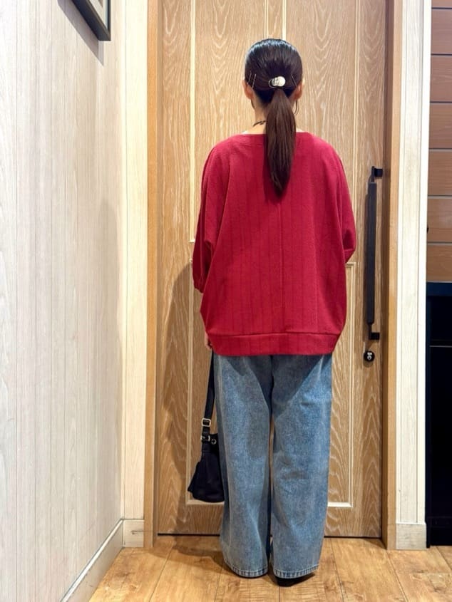 KAORIさんの「SHOO･LA･RUE｜【S-LL】こなれ見え リボン付き アソートデニムワイドパンツ」を使ったコーディネート