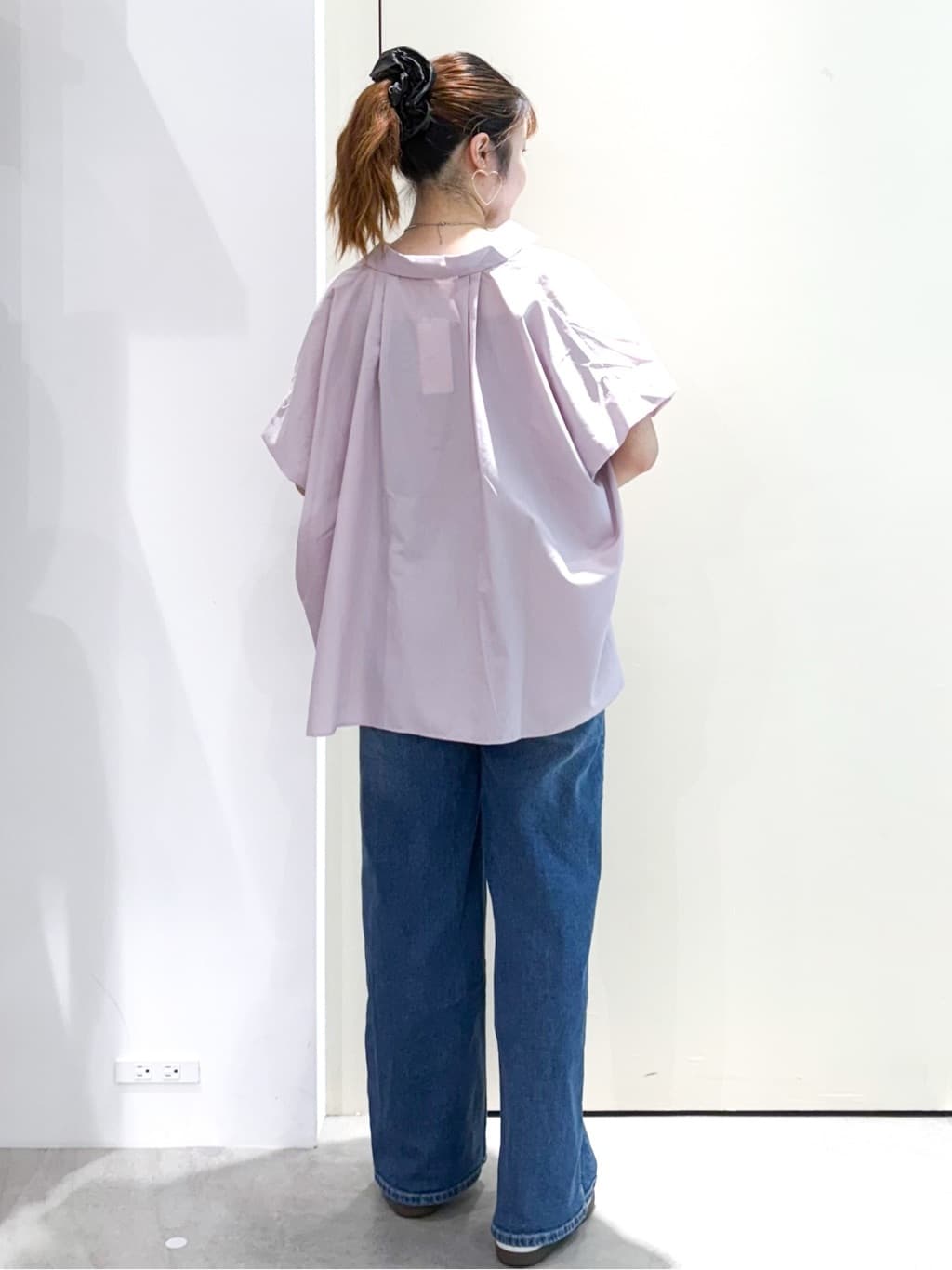 sayaさんの「OPAQUE.CLIP｜《andGIRL掲載》リラクシーシャツ【洗濯機洗い可】」を使ったコーディネート