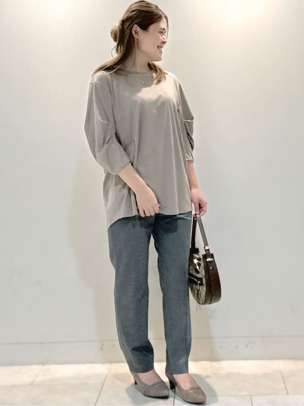 S&auml;K&iuml;さんの「Reflect｜【私のパンツ／手洗い可】ベーシックテーパードパンツ」を使ったコーディネート