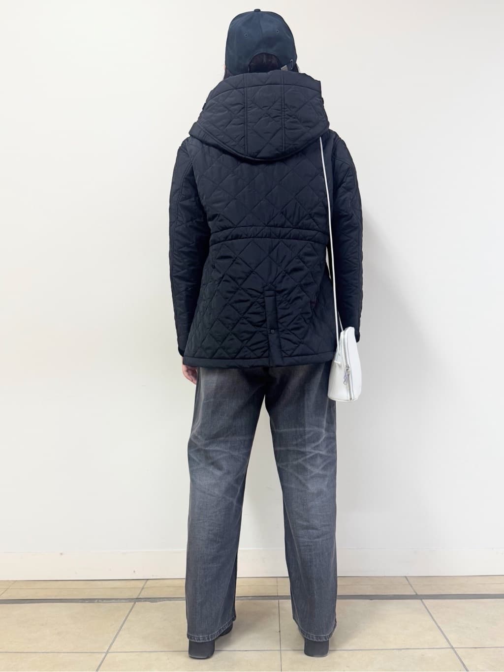 なかもとあきさんの「DRESSTERIOR｜ヴィンテージ加工ワイドデニムパンツ」を使ったコーディネート