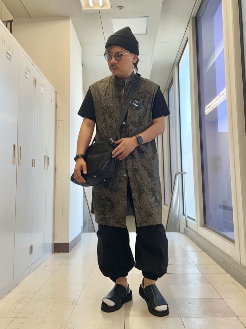 MAKOTO AIさんの「TAKEO KIKUCHI｜ラスタウォーカーニットCAP」を使ったコーディネート