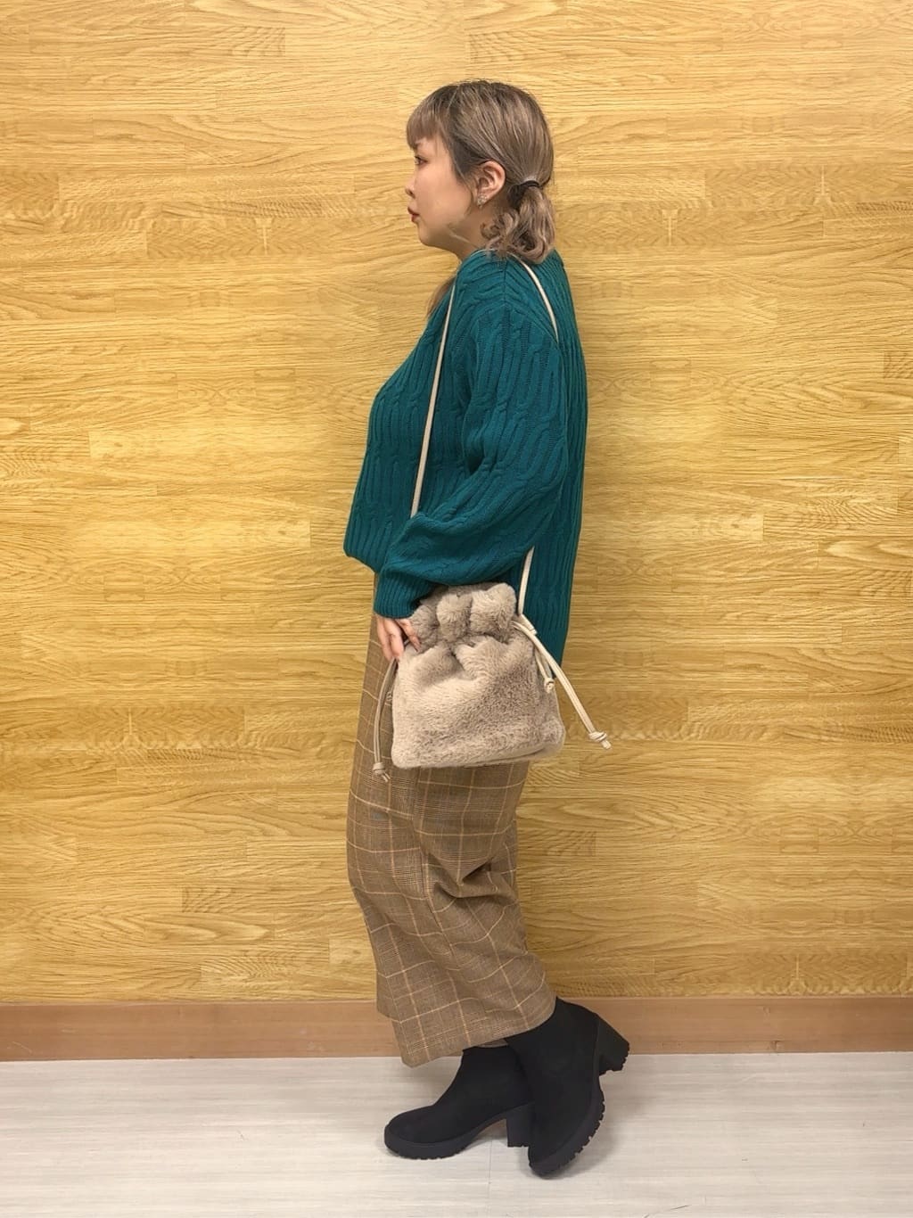 ぁむさんの「SHOO･LA･RUE｜【洗濯機可/S-LL】きちんと見えする あったか裏起毛ガウチョパンツ」を使ったコーディネート
