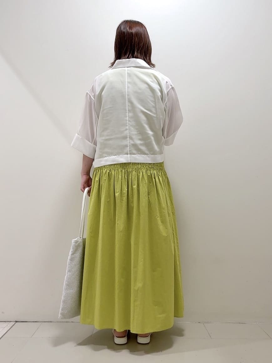 YUIさんの「UNTITLED｜◆【コットン100/夏ワンピ/ナロー】シャーリングワンピース」を使ったコーディネート