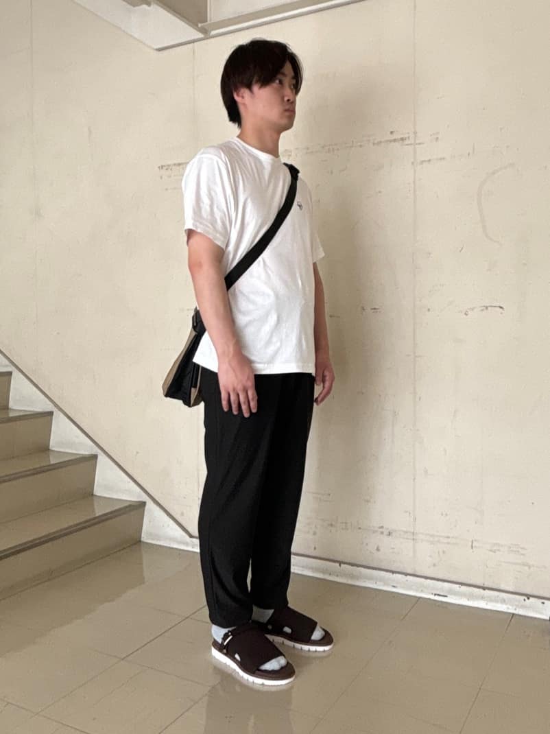 圭哉さんの「TAKEO KIKUCHI｜【COOL CITY WEAR】エアートール オープンカラーシャツ /接触冷感・通気性」を使ったコーディネート
