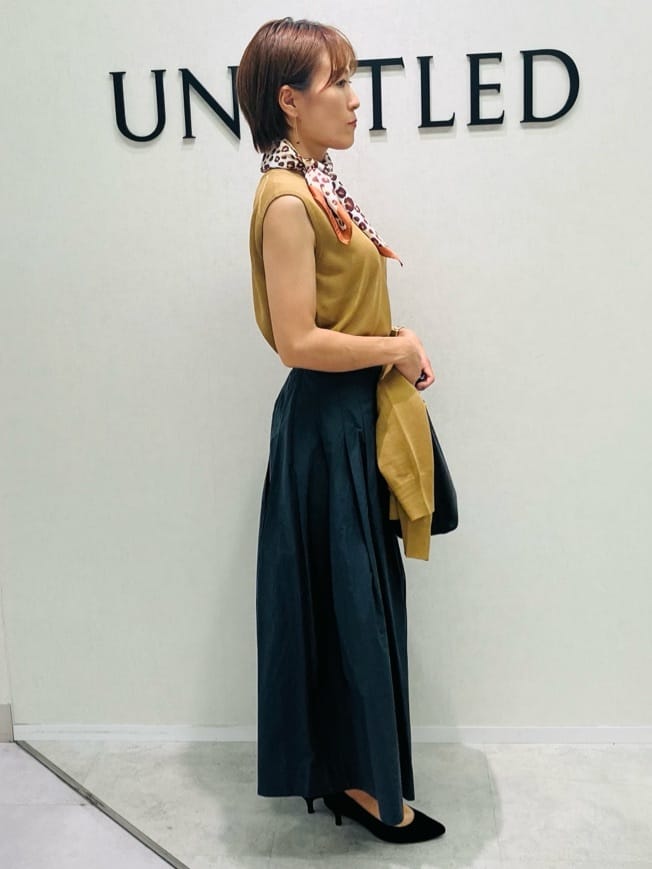 yukiさんの「UNTITLED｜【アンサンブル可/洗える】シアーノースリーブ プルオーバー」を使ったコーディネート