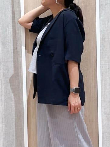 naoさんの「grove｜軽やかに羽織れて、きちんと見え ハーフスリーブテーラードジャケット」を使ったコーディネート