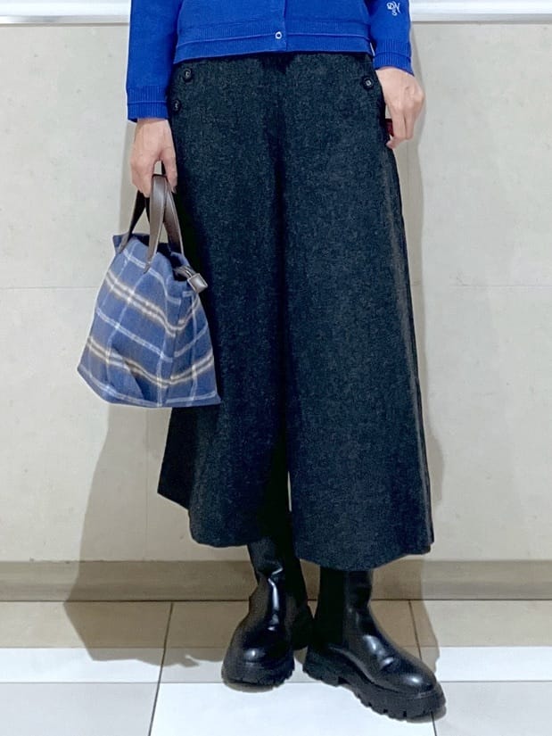 eriko さんの「Dessin｜【撥水・2WAY】ミュラーダウンコートミドル丈」を使ったコーディネート