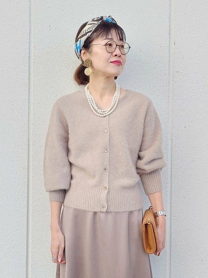 MUTSUKOさんの「UNTITLED｜【ふわふわニット/前後2WAY】フォックスカシミヤカーディガン」を使ったコーディネート