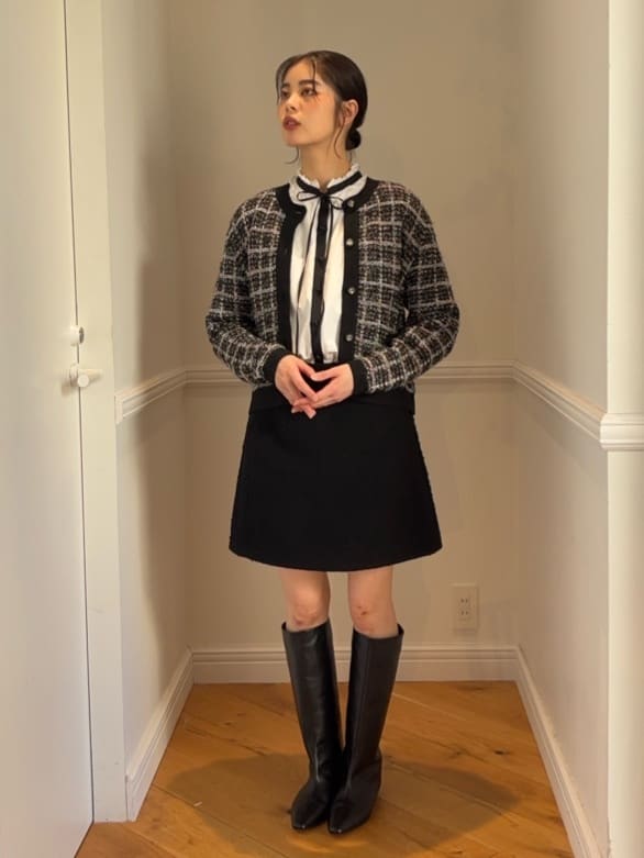 pupiさんの「DRESSTERIOR｜Dhyana．（ディアナドット）&times;金子綾 ロングブーツ」を使ったコーディネート