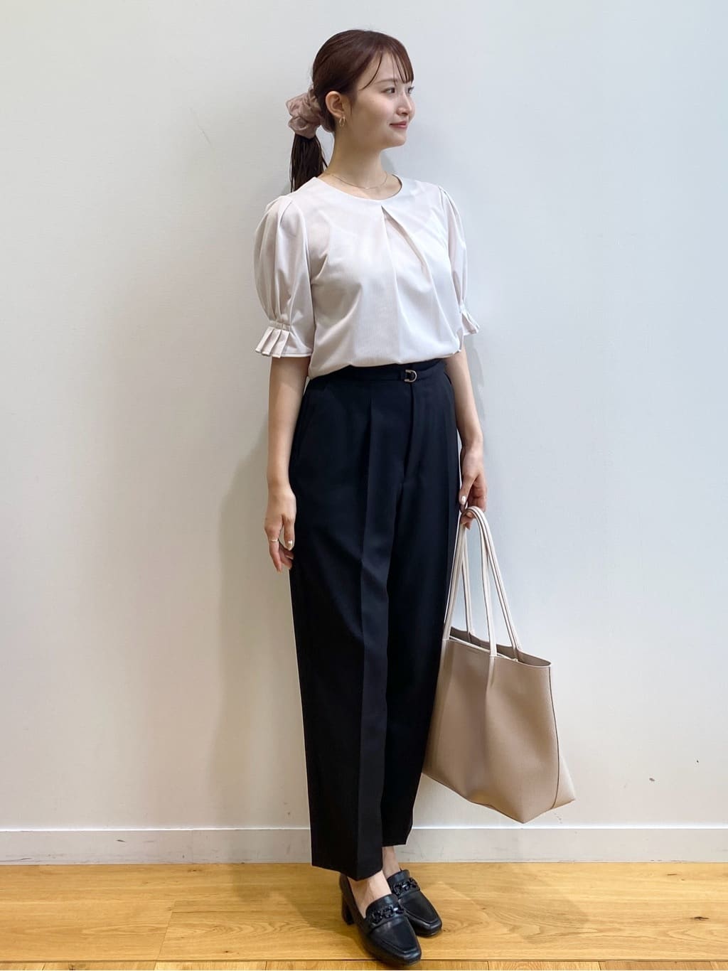 みさかさんの「index｜ストライプジャージタックスリーブトップス【吸水速乾／洗濯機洗い可】」を使ったコーディネート