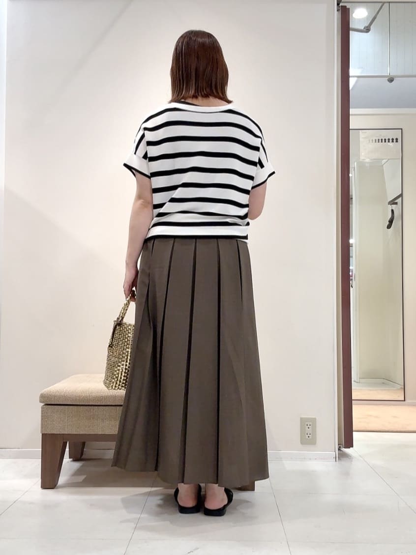 YUIさんの「UNTITLED｜メタリックメッシュトート」を使ったコーディネート