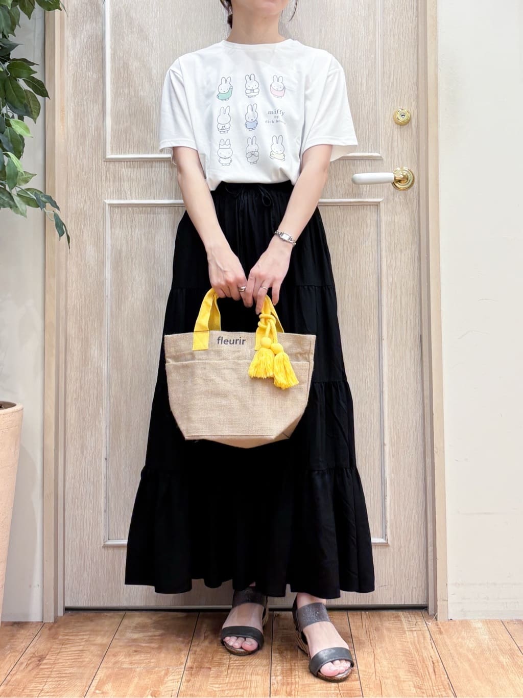 なみさんの「SHOO･LA･RUE｜【miffy】グラフィックTシャツ」を使ったコーディネート