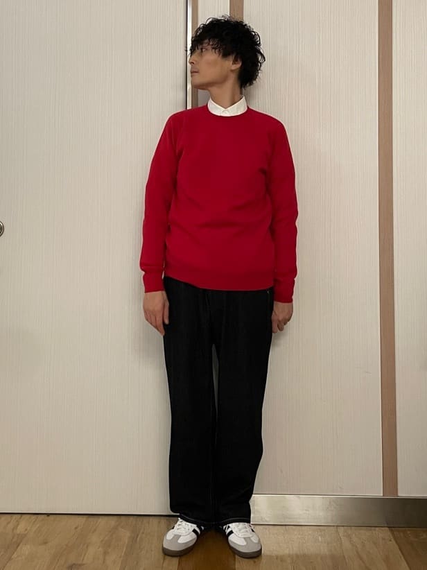橋本さんの「DRESSTERIOR｜オックスフォード ラウンドカラーシャツ」を使ったコーディネート