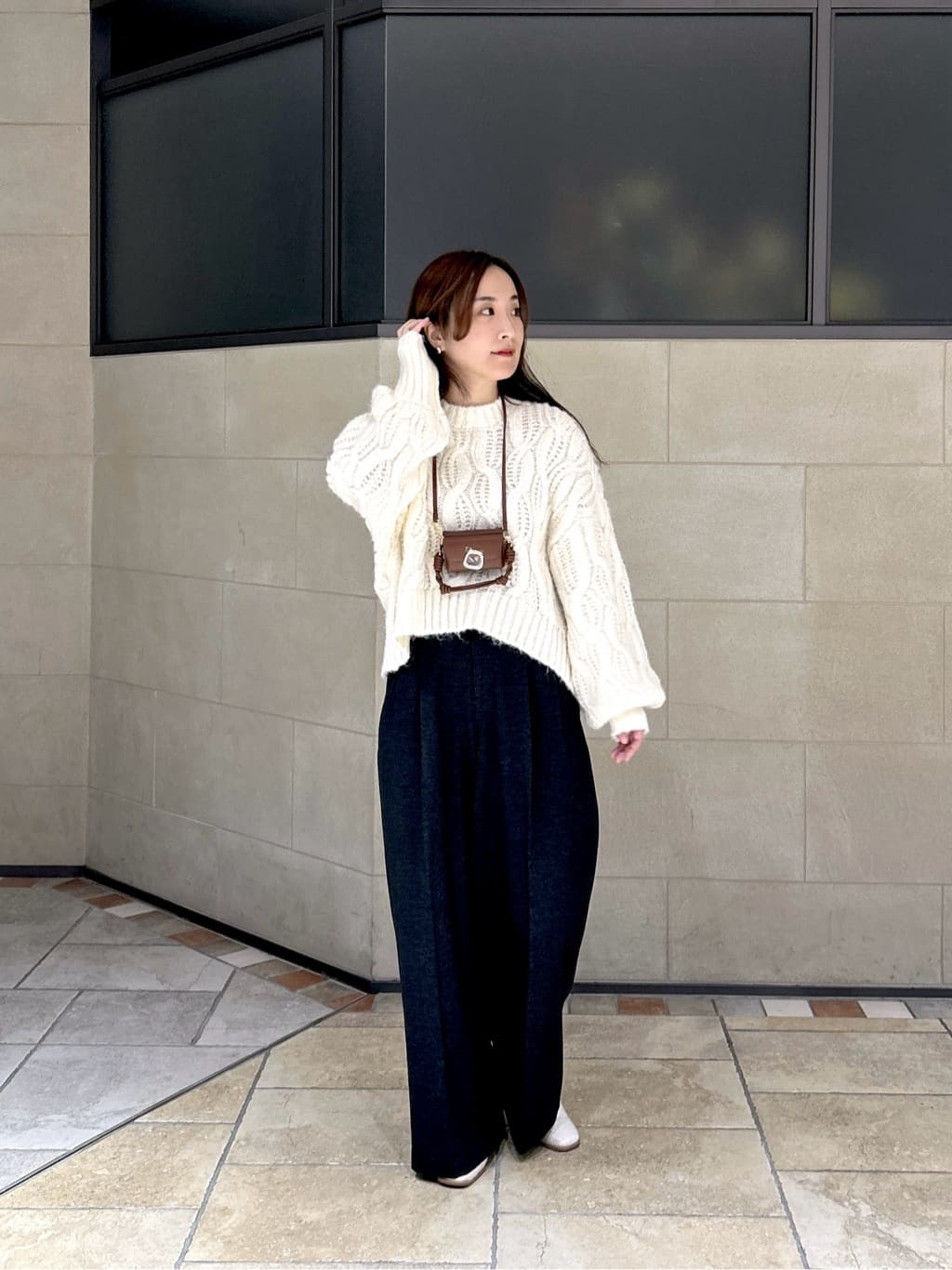 よねさんの「INDIVI｜コンパクト2Wayミニパース」を使ったコーディネート
