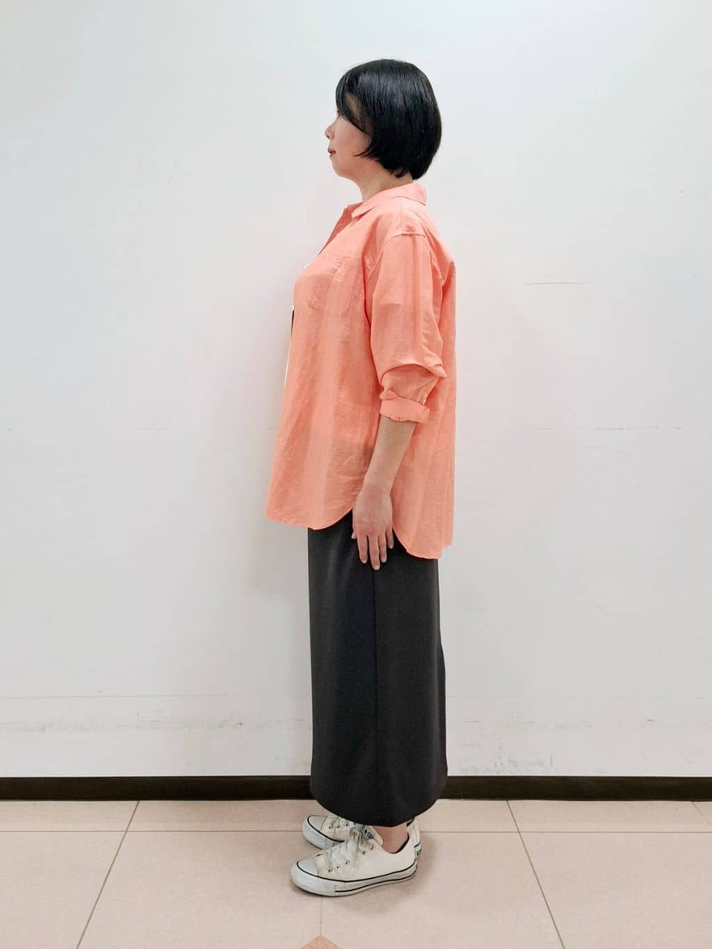 ねぎさんの「UNTITLED｜【後ろウエストゴム/ストレッチ性/オンオフ】ジャージナロースカート」を使ったコーディネート