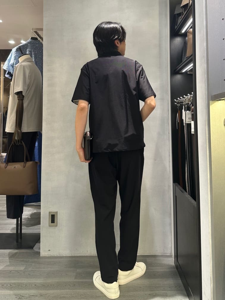 kotonaさんの「TAKEO KIKUCHI｜【COOL CITY WEAR】エアートール オープンカラーシャツ /接触冷感・通気性」を使ったコーディネート