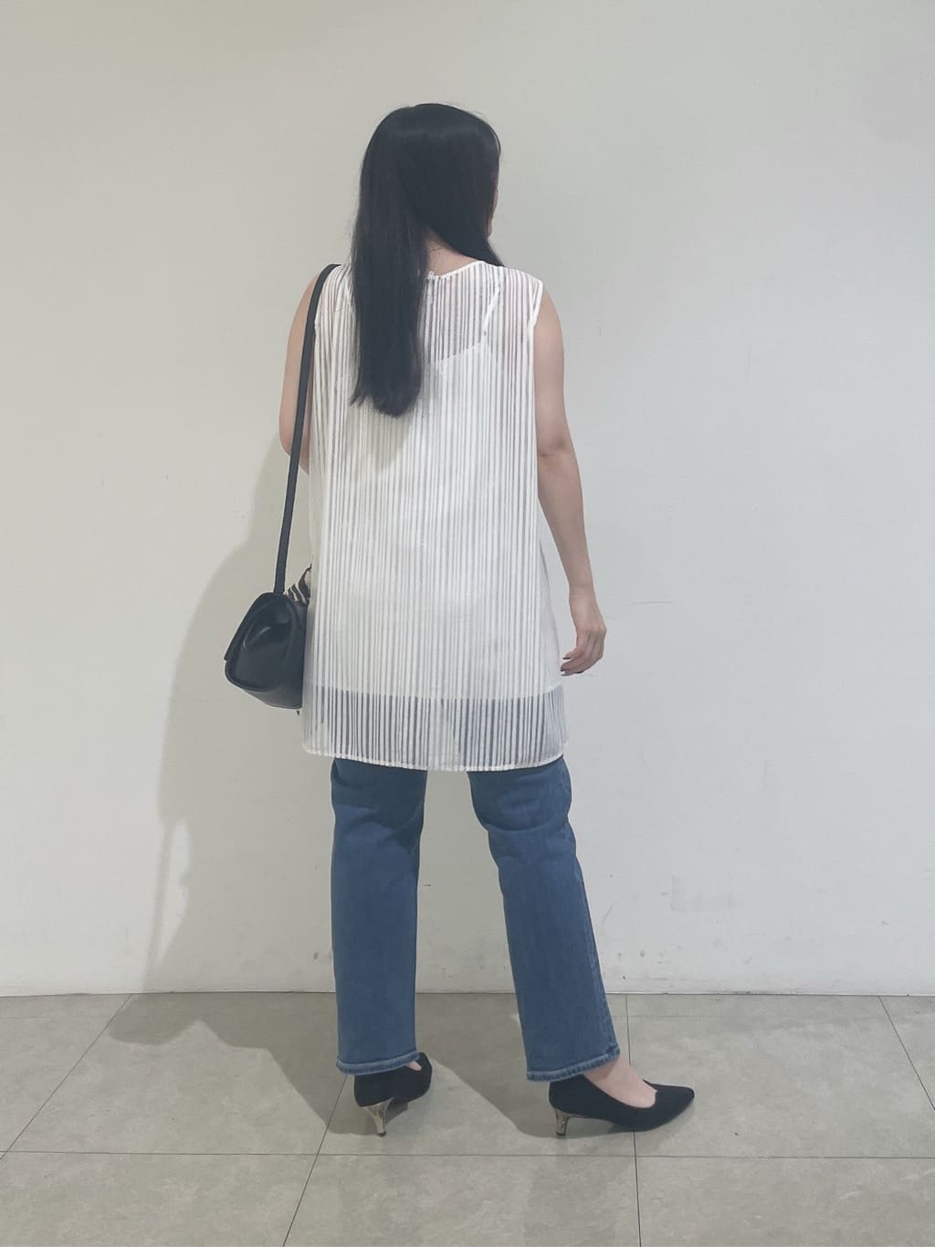 emikaさんの「INDIVI｜【洗える／セットアップ可能】ラッセルチュニック」を使ったコーディネート