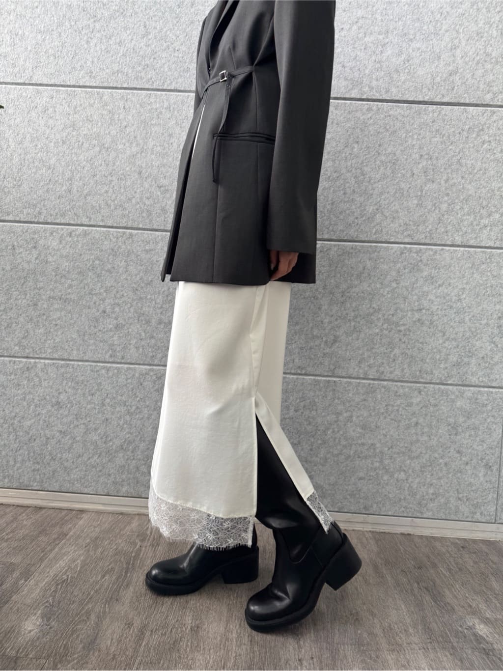 designer yukaさんの「CODE A｜vintage like lace dress」を使ったコーディネート