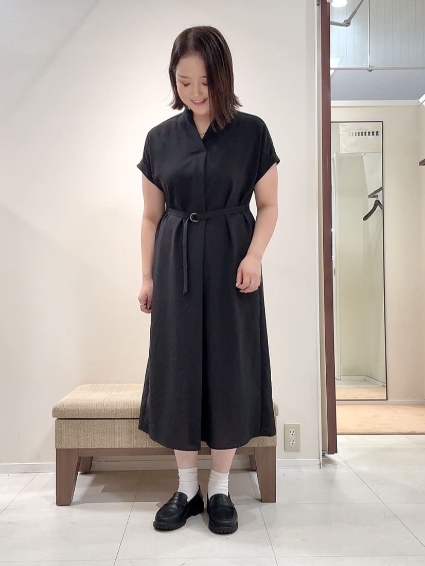 YUIさんの「UNTITLED｜【UV/はっ水】リラククールワンピース」を使ったコーディネート