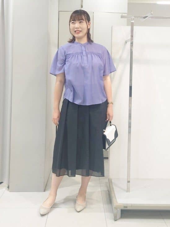 AZUSAさんの「Reflect｜【選べる5色◎／マシンウォッシュ可】シャーリングデザインブラウス」を使ったコーディネート