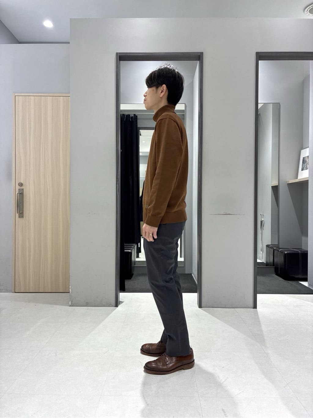 わいずみさんの「TAKEO KIKUCHI｜【袖取り外し可】デタッチャブル ダウンブルゾン」を使ったコーディネート