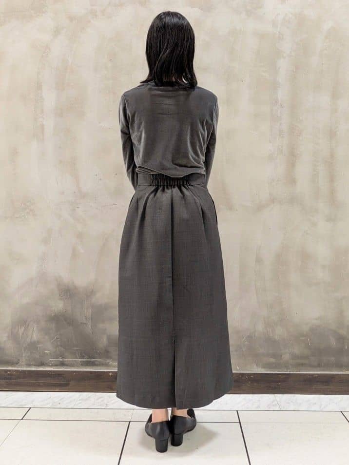 shioさんの「grove｜シアーカットベロアロンT」を使ったコーディネート