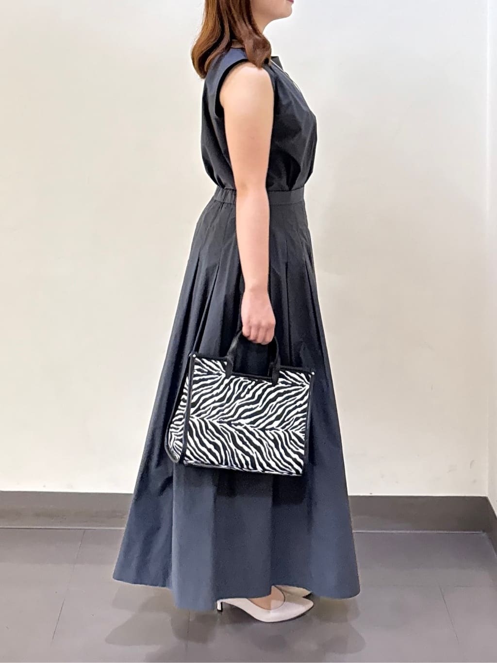 いくみさんの「UNTITLED｜【2WAY/セットアップ可/ノースリーブ/前ボタン】ファブリカブラウス」を使ったコーディネート