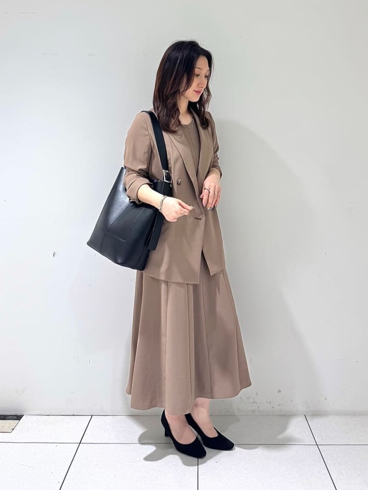 そんさんの「INDIVI｜【軽く羽織れる！】ダブルジャケット」を使ったコーディネート