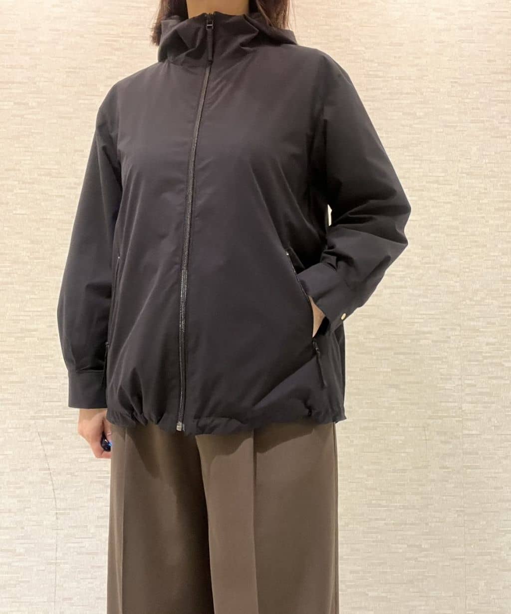 marikoさんの「Reflect｜【ライトアウター／キレイ見え／気軽な羽織に◎】スポーティライトアウター」を使ったコーディネート