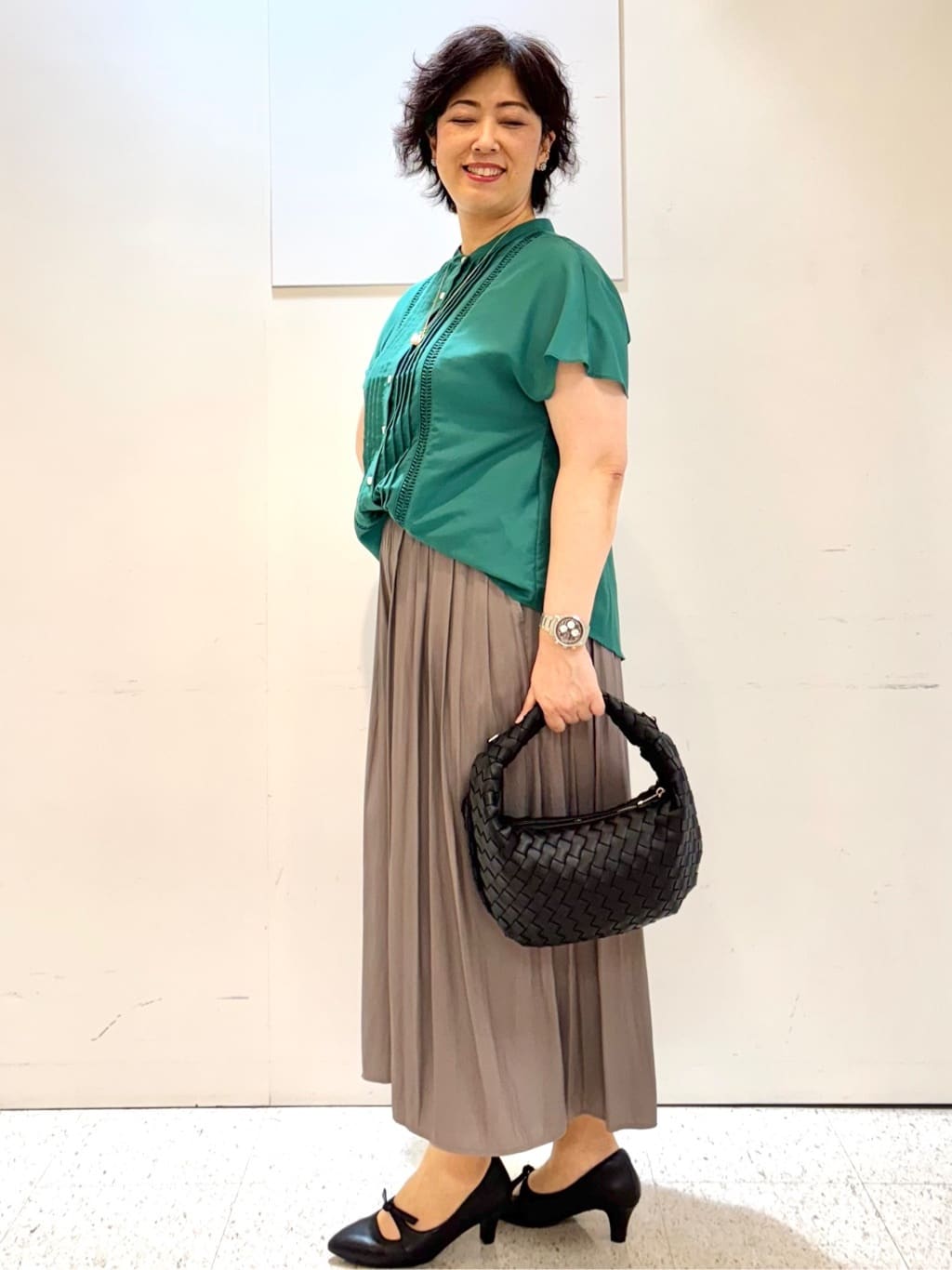 ヤスコさんの「Reflect｜【ウエストゴム仕様／長く着られる◎】スカーチョパンツ」を使ったコーディネート