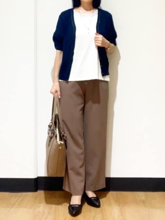 フクさんの「Reflect｜【インナーにおすすめ◎】シアーネックデザインプルオーバー」を使ったコーディネート